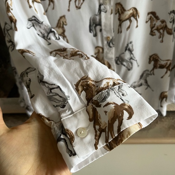 Jane + Delancey Horse-Print Button-down Blouse - Picture 4 of 10